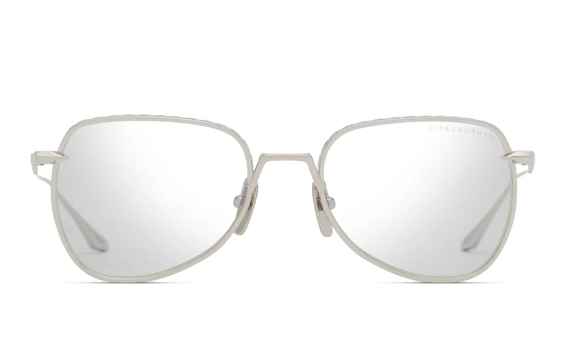 Dita LAURHYN 02 50