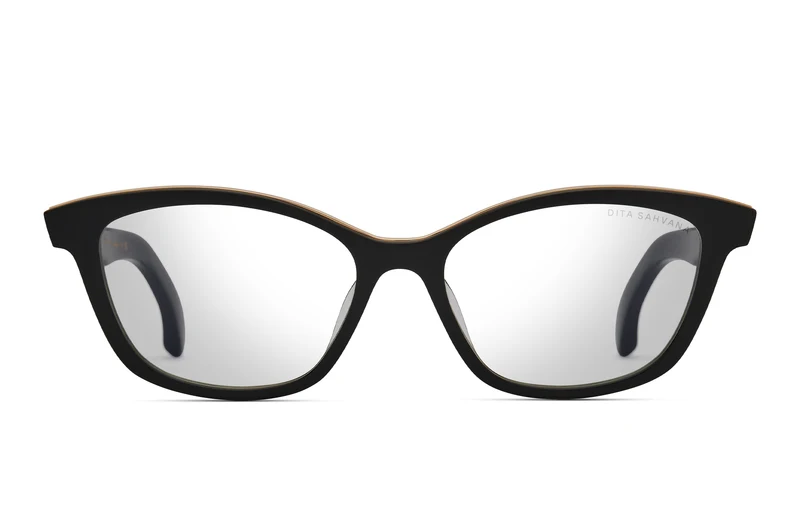Dita SAHVANA 01 52