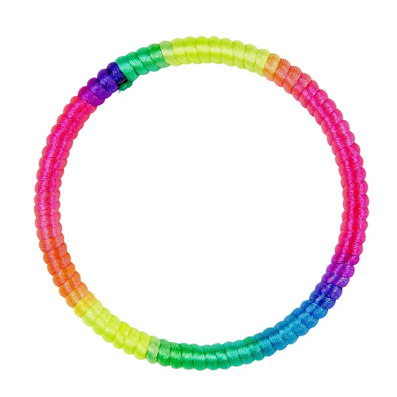 Armbandje met neon kleuren